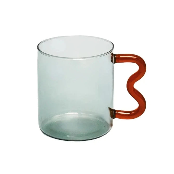 Sway glass mug – wavy colorful handle – artistic & functional – Die‑Tassen.de