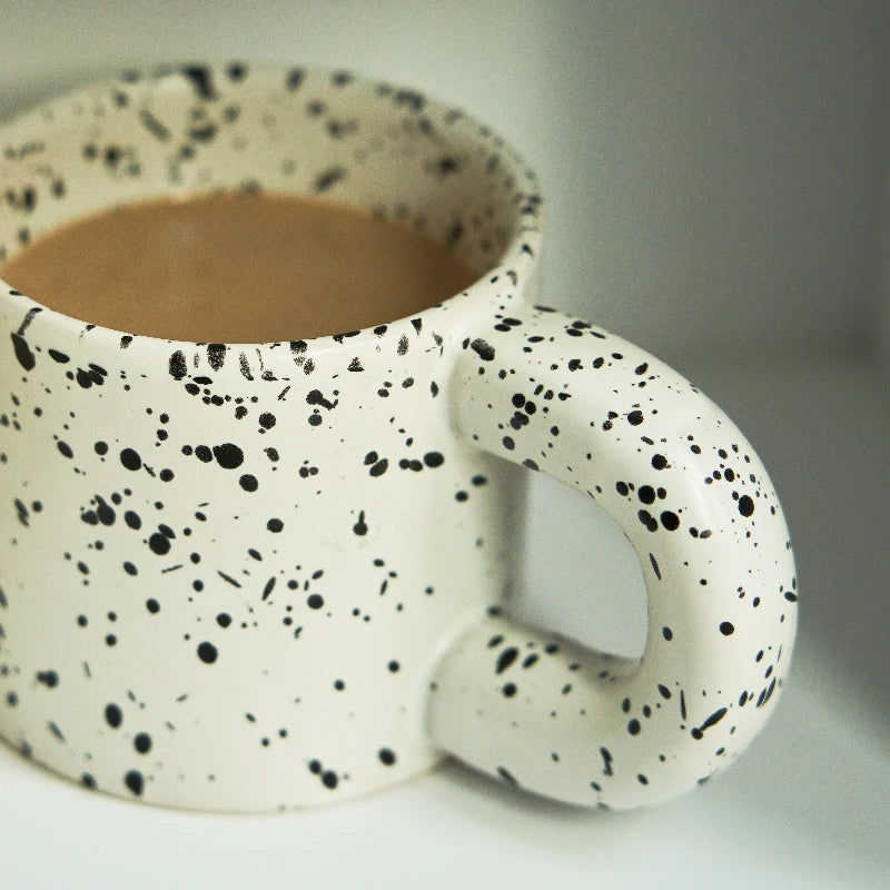 Retro ceramic mug 300 ml – white dot pattern – Die‑Tassen.de